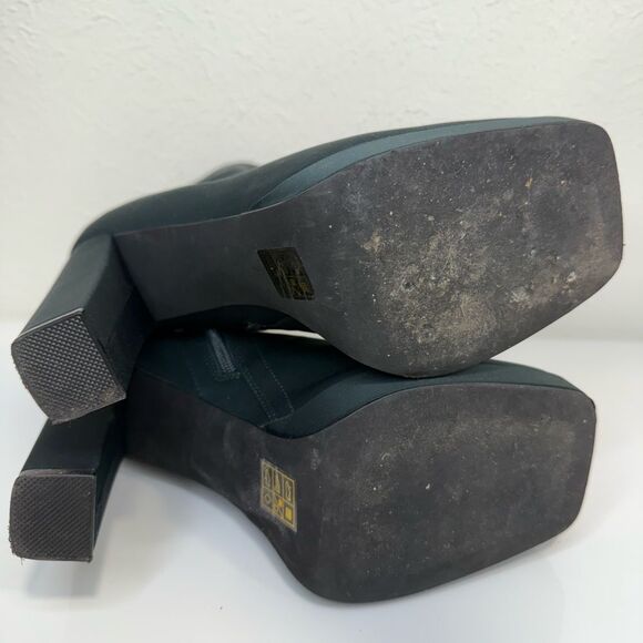 Jeffrey Campbell Arcadia Forest Green Neoprene Booties, Size 7 - Picture 8 of 8